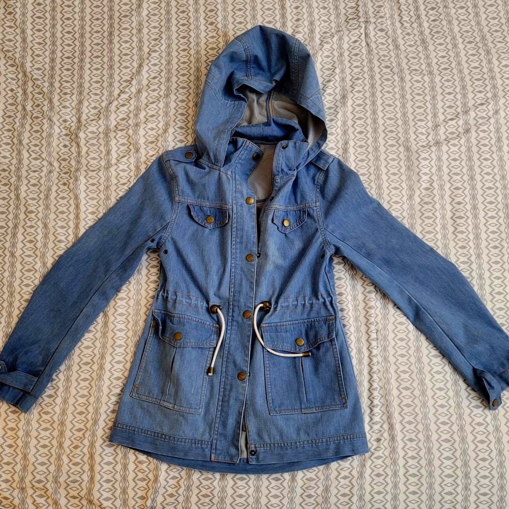 mia melon light blue hooded jacket.  Size XS.